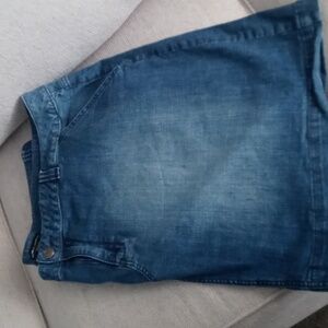 Denim plus size mini skirt
